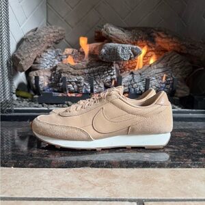 Nike Daybreak Vachetta Tan